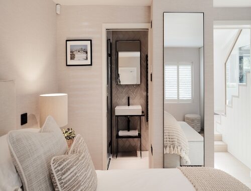 Lanehurst-stables-ensuite-bathroom